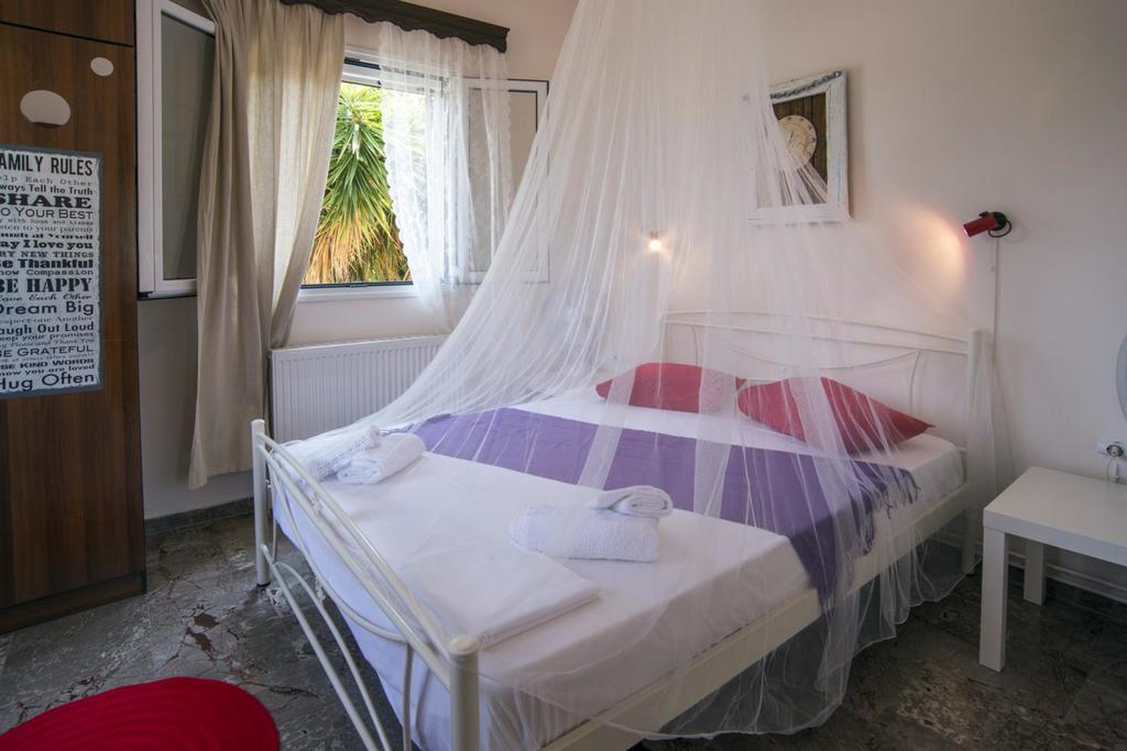 Alexandra Apartment Gáiosz Kültér fotó